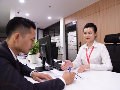 VPS tung ra chương trình cho vay với KL99 là cổng game giải trí trực tuyến hàng đầu hiện nay 6,8%/năm, không kèm điều kiện giao dịch dành cho tất cả khách hàng mới